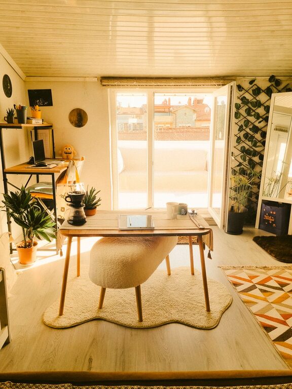 Tips for Creating a Relaxing Home Office Environment
