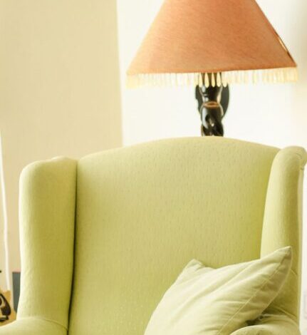 Tips for Creating a Cosy and Inviting Living Room Atmosphere at Home